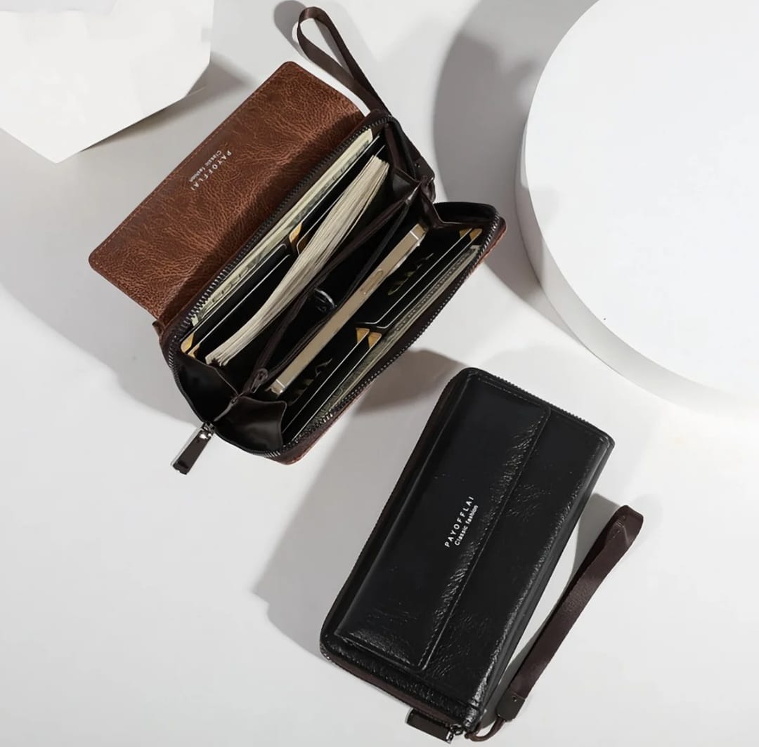 Perbandingan dompet warna coklat dan hitam